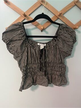Belle Vere Black & White Gingham Smocked Crop Blouse